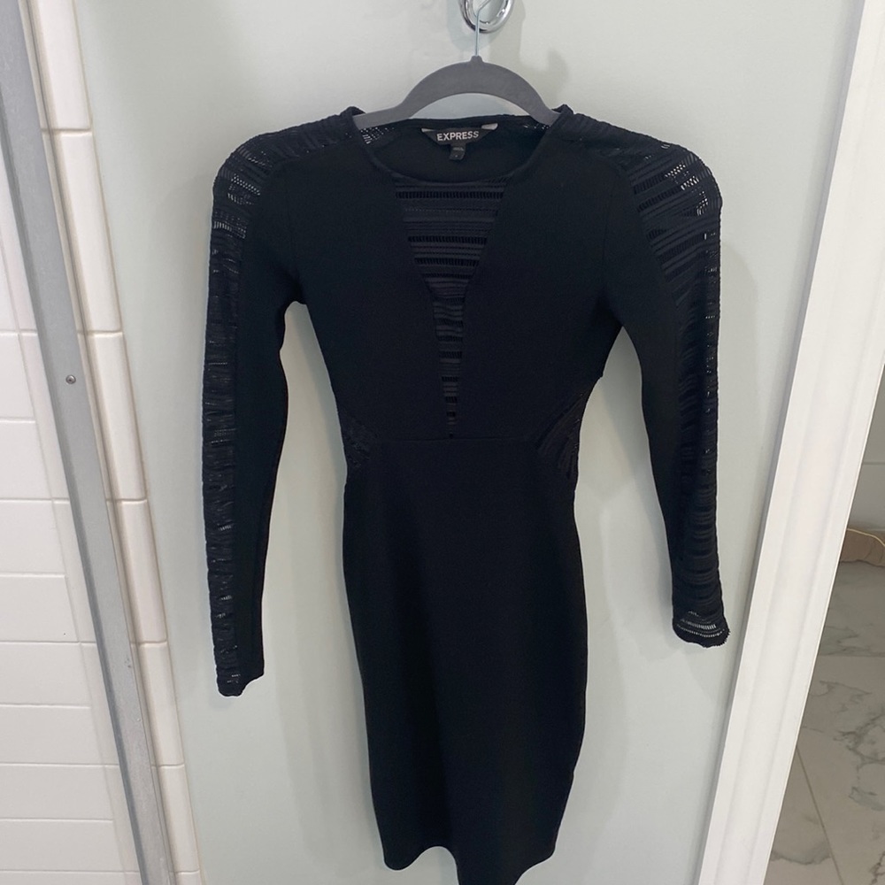 Long sleeve midis dress with mesh cutouts